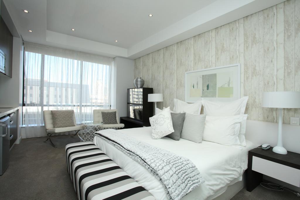 Luxury @ Sandton Skye Johannesburg Eksteriør bilde